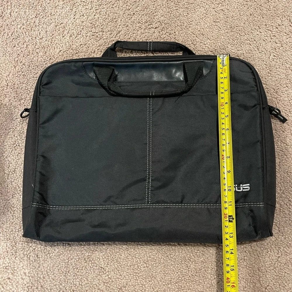 ASUS Black Nereus Carry Laptop Bag with Adjustable Removable Strap